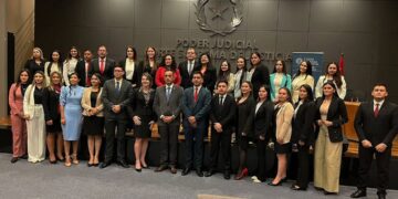 Abogados egresados de la FACIJS prestan juramento en Saltos del Guairá